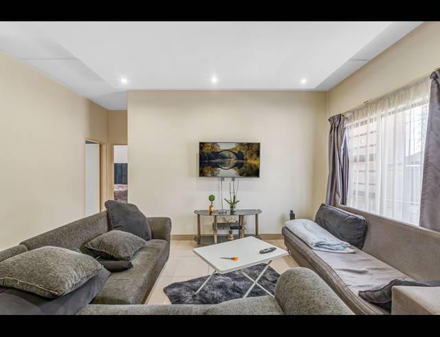 16 BEDROOM APARTMENT BLOCK FOR SALE IN MARLBORO GARDENS